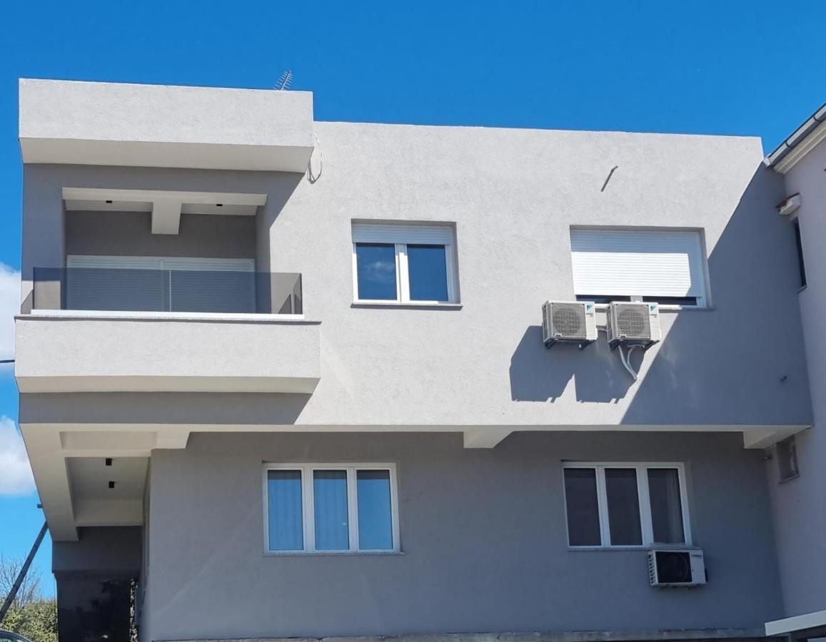 Luxury Apartman Imperio Sibenik Bagian luar foto