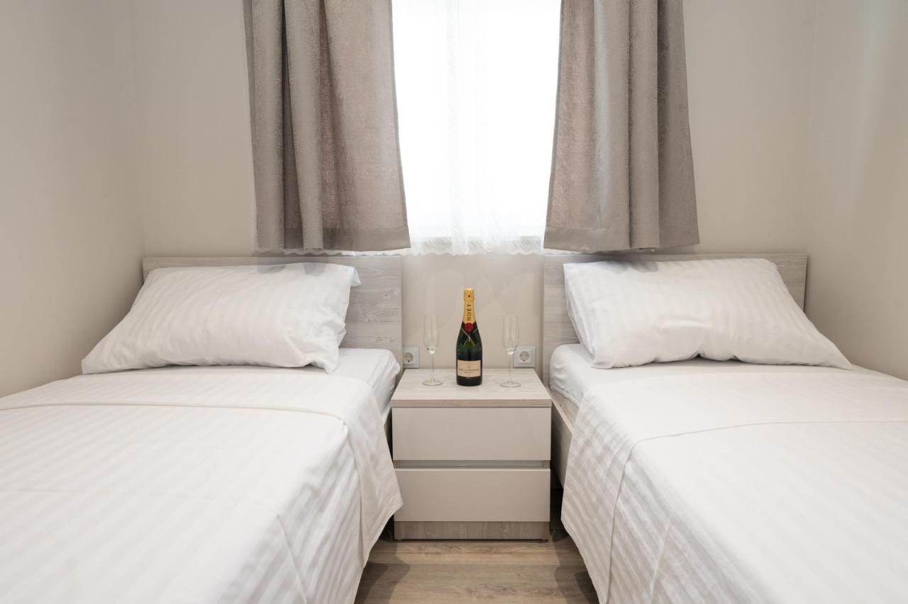 Luxury Apartman Imperio Sibenik Bagian luar foto