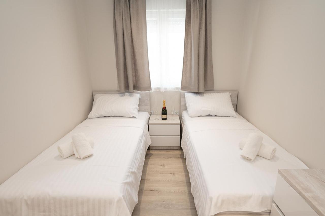 Luxury Apartman Imperio Sibenik Bagian luar foto
