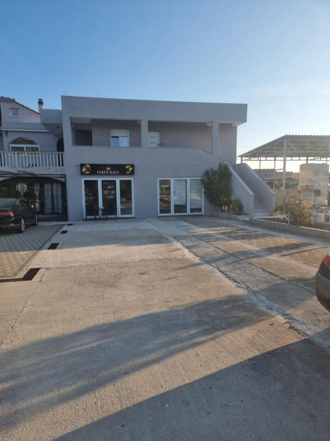 Luxury Apartman Imperio Sibenik Bagian luar foto