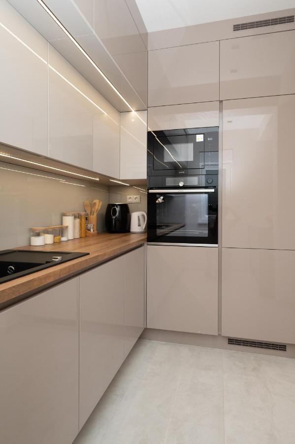 Luxury Apartman Imperio Sibenik Bagian luar foto